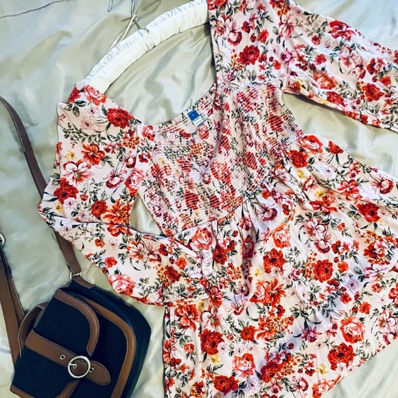 Floral Puffy sleeve babydoll dress - Picture 6 of 8